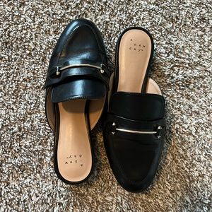 Black a new day shoes
